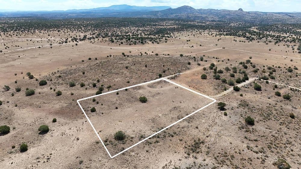 Project Property Lines and Photos in Paulden AZ image