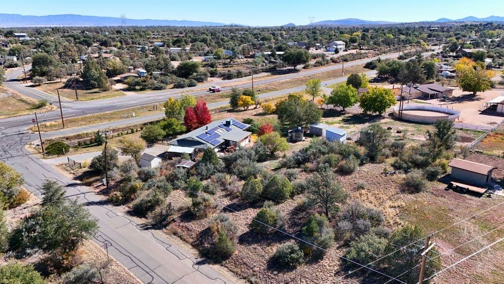 Gallery photos for Williamson Valley Home & Property Lines: Image #6